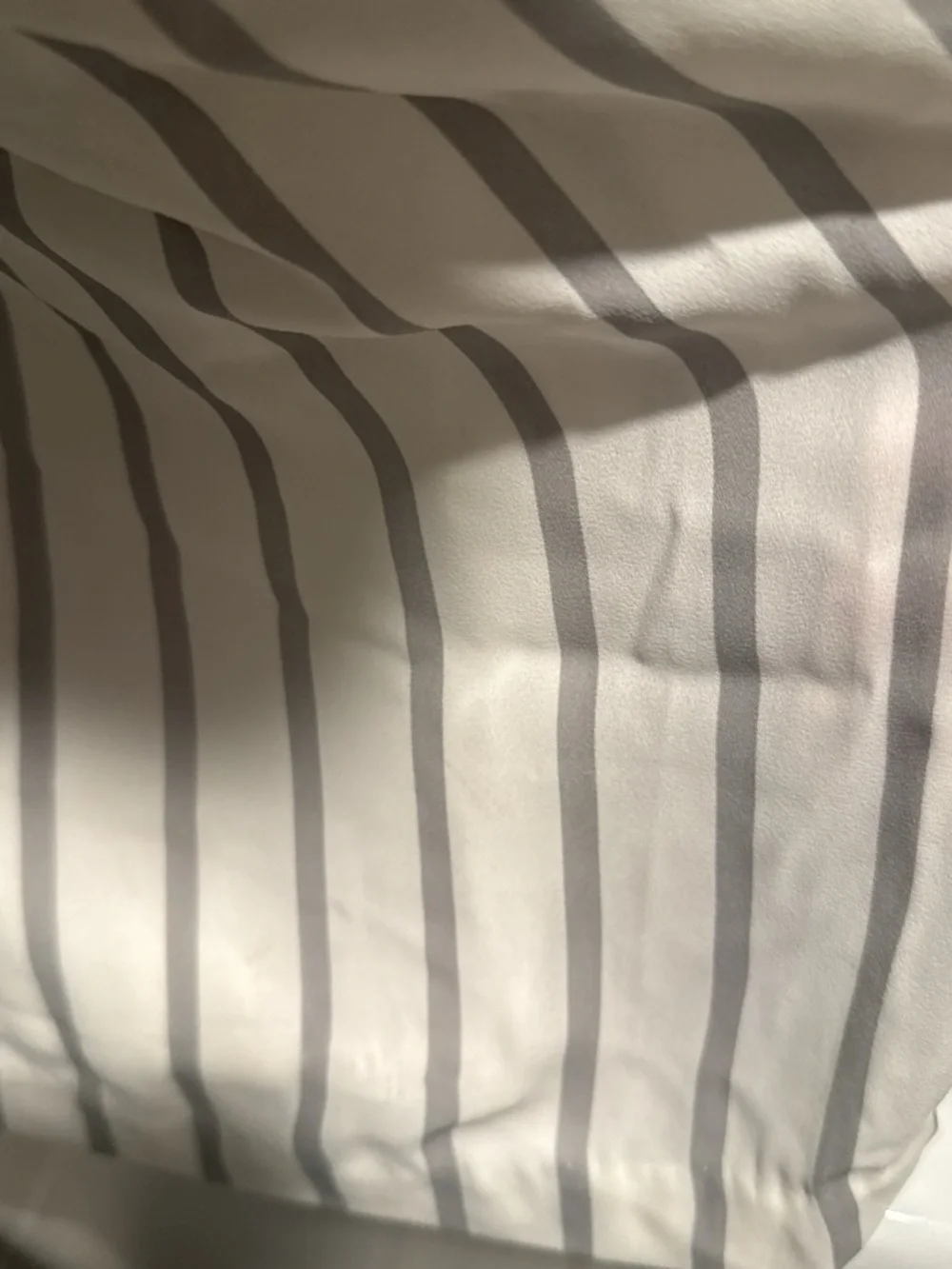 Chico’s White Wide-Leg Pants with Vertical Grey Stripes - Picture 8 of 8
